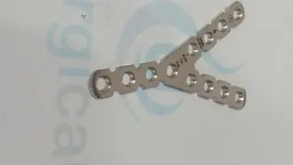 Small locking plate