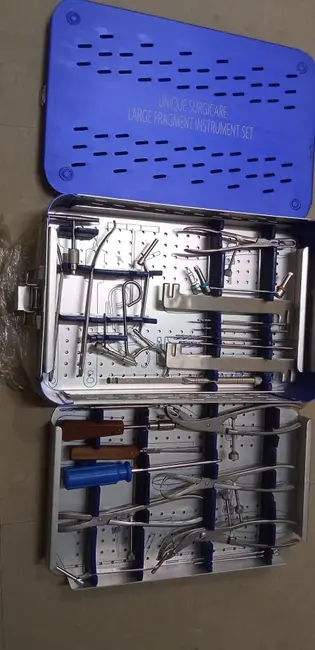 SCREW REMOVEL SET